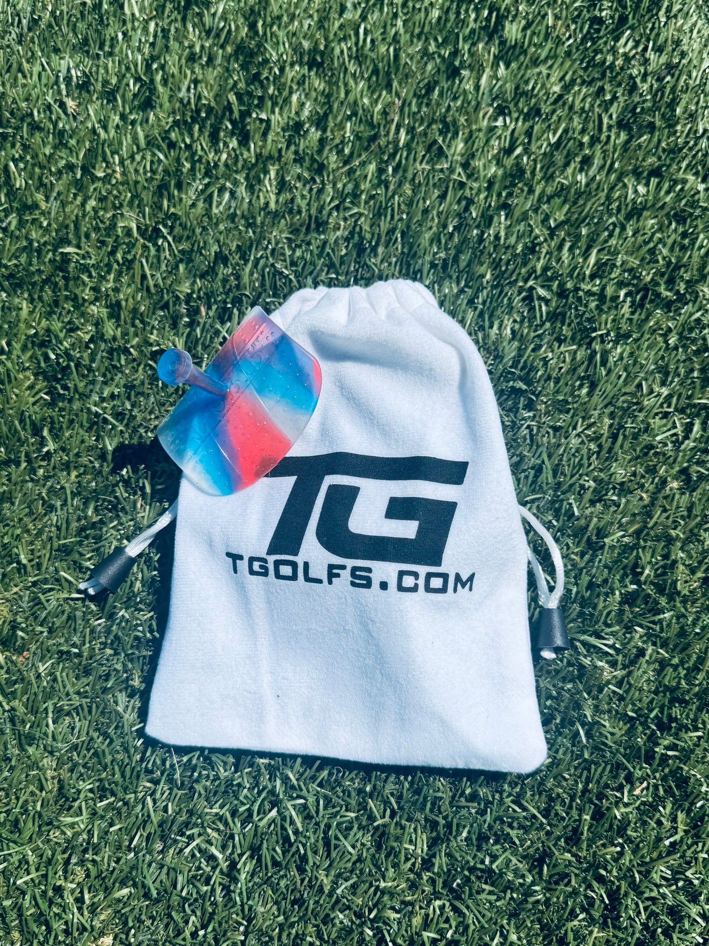 T-Grip™ Golf Version puts the club in the right position every time—improving alignment, grip pressure, and clubface control for more consistent, confident shots.