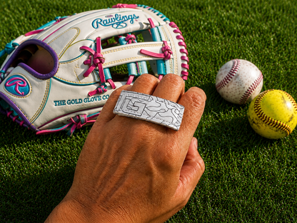 T-Grip™ Baseball/Softball Version puts the bat in the correct position every swing—improving grip, control, and confidence so you make more solid contact.