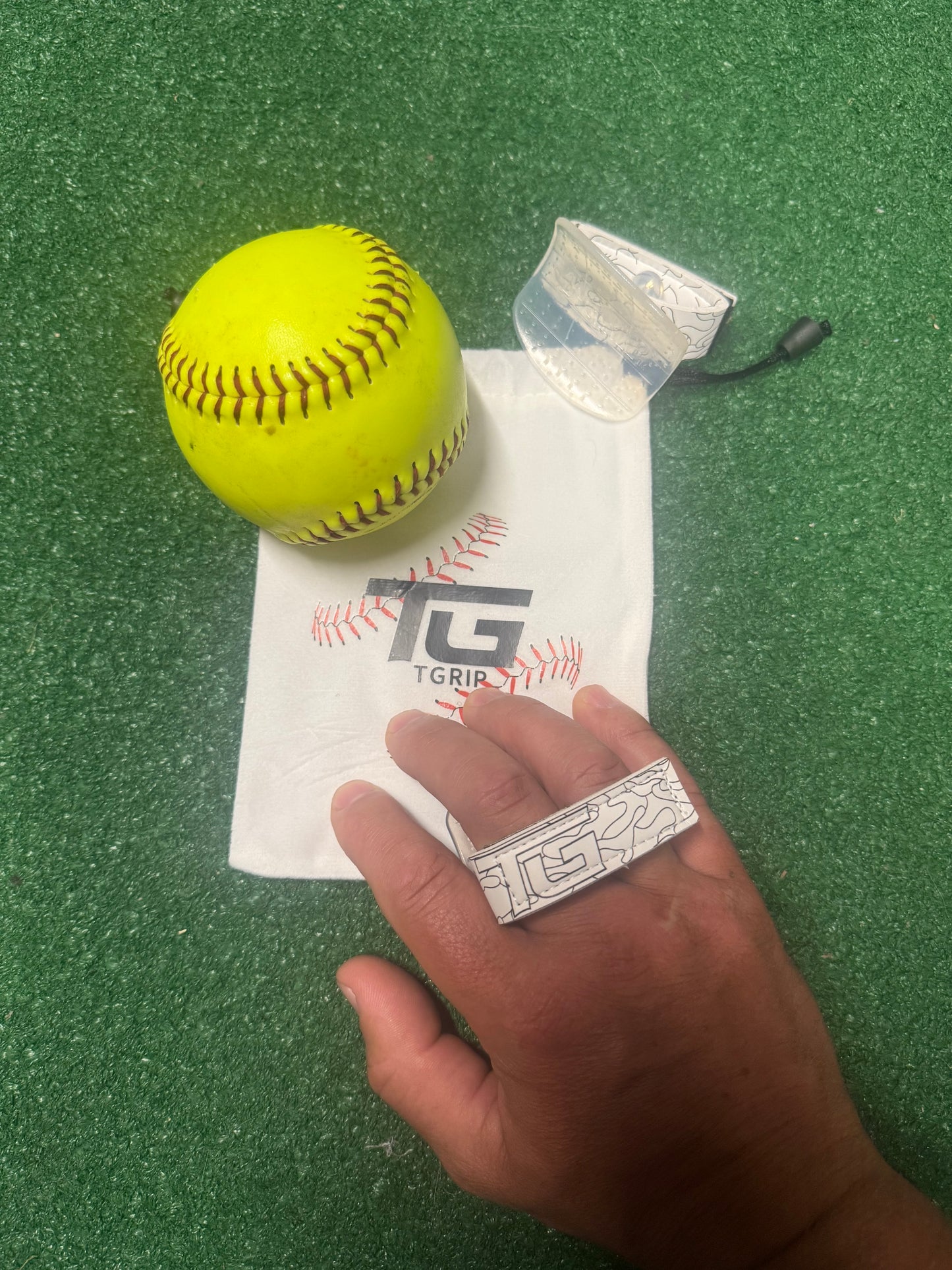 T-Grip™ “2 pack” Softball Puts the bat in the proper position for batters of all ages and abilities.