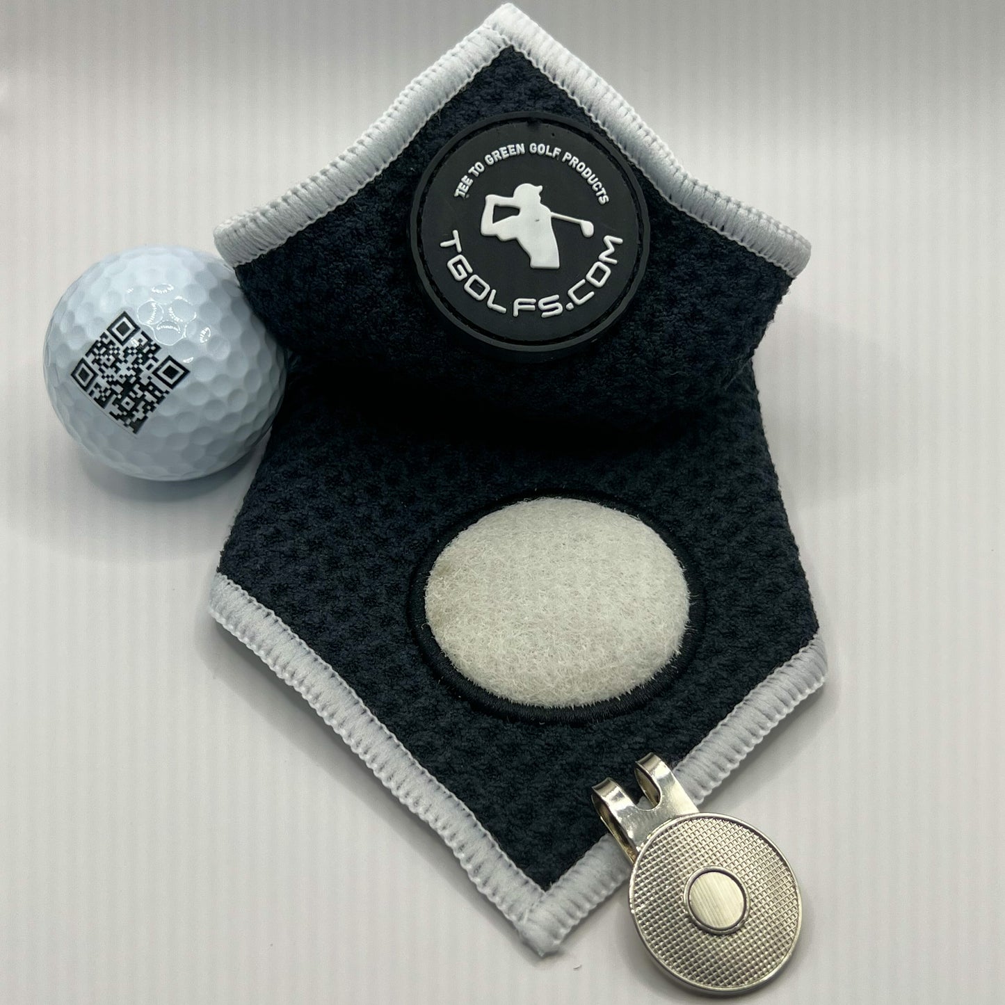 Image of the T-owel, a golf towel with a magnetic belt clip